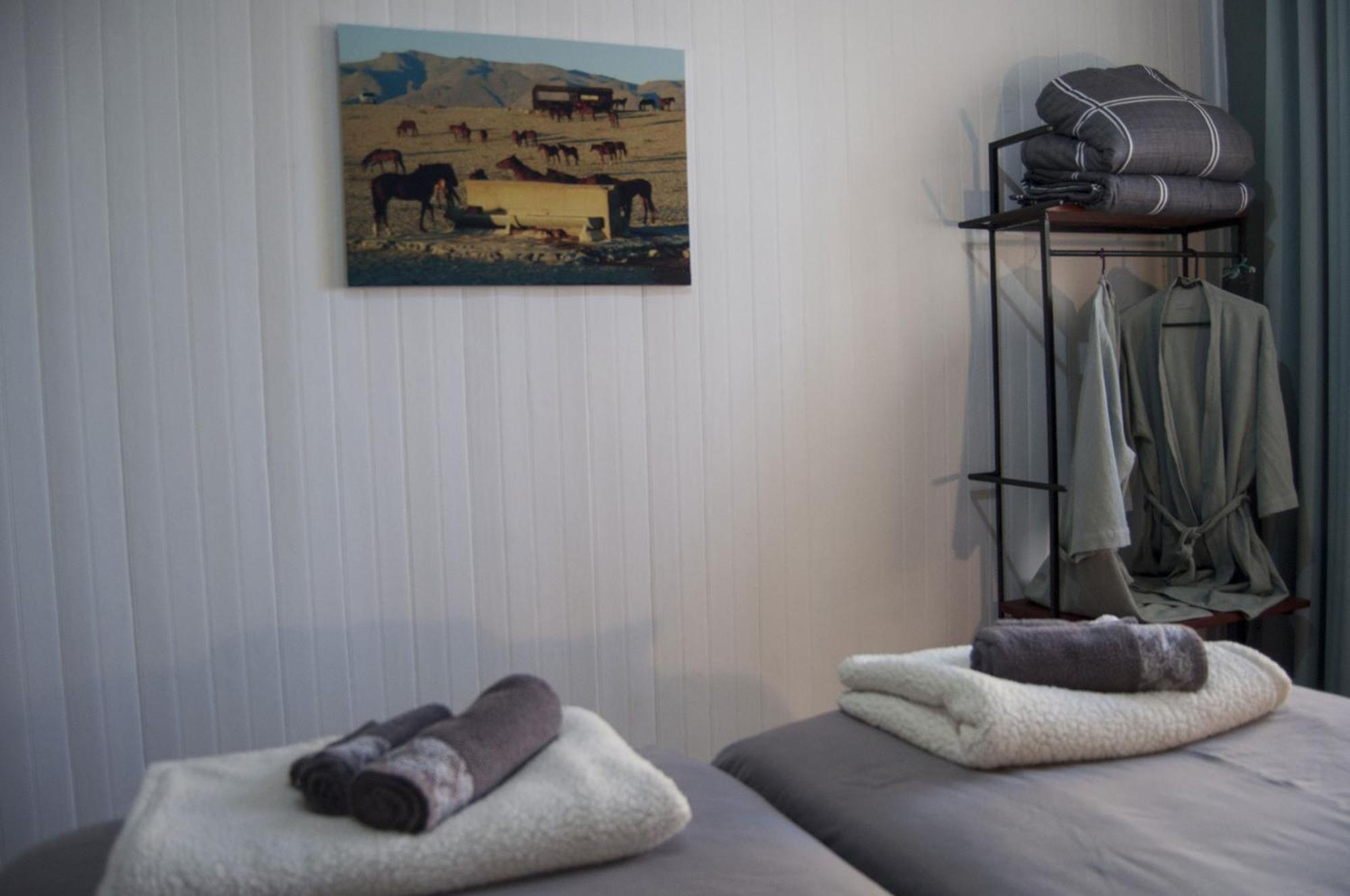Wildhorses B&B And Self Catering Людеріц Екстер'єр фото